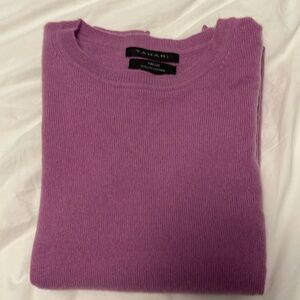 Tahari 100% Cashmere sweater